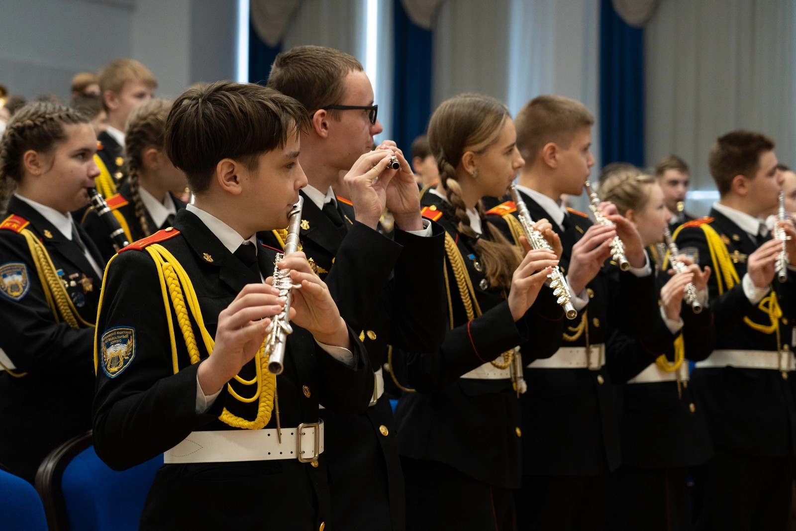 Творческая мастерская «Гимны России» состоялась в Московском кадетском музыкальном корпусе